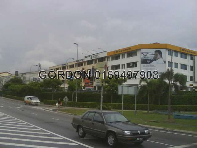 MAYBANK/Shops/Offices