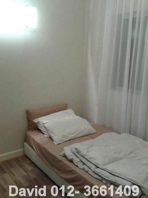 Middle Room