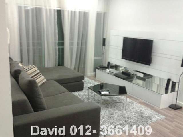 Living Hall with TV