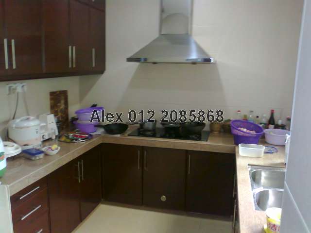 Wet Kitchen