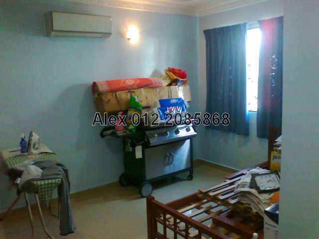Bedroom on ground floor