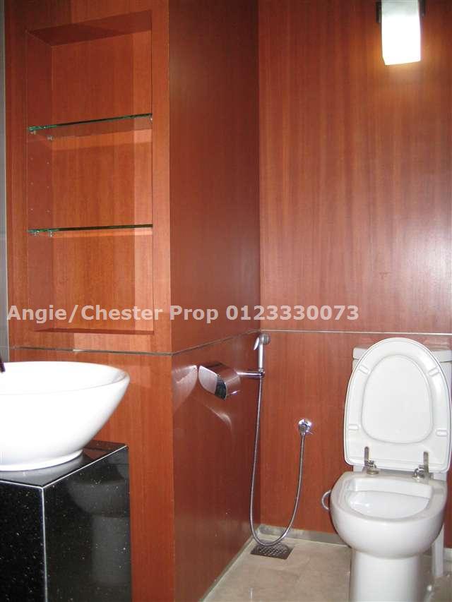 Powder room