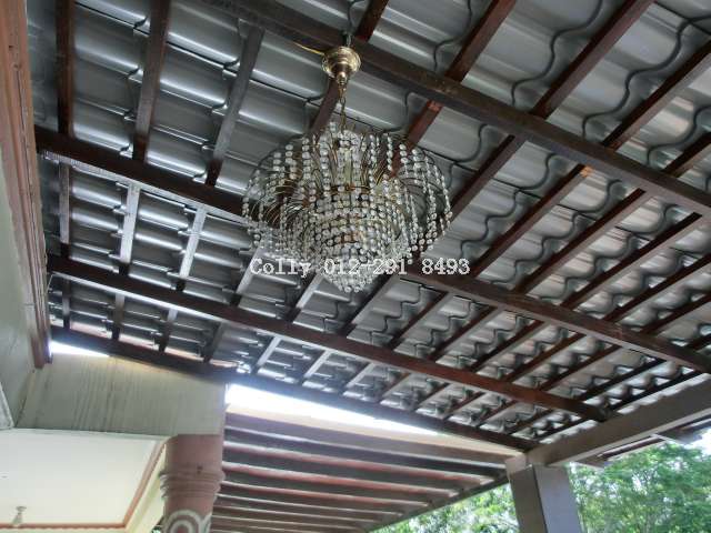 carporch, fully extended with awning