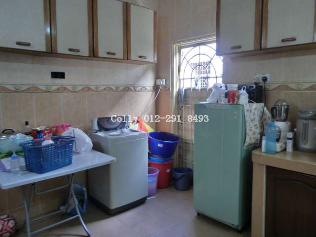 kitchen, with cabinet
