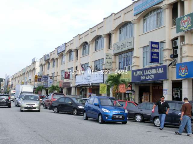 shoplots, 2 minutes drive only