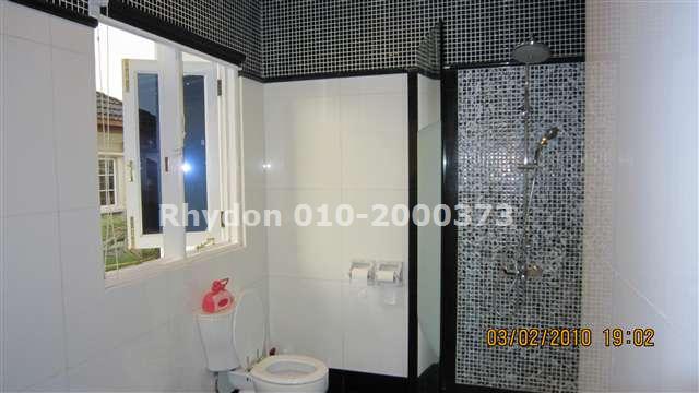 Maid Bathroom