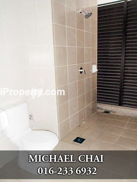 Toilet 2