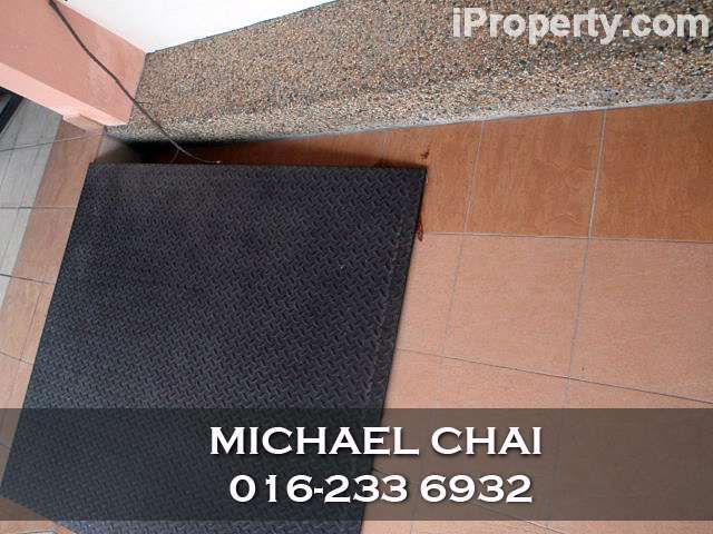 Front Car Poach Flooring