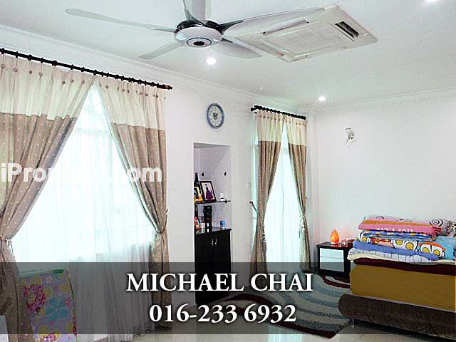 Room 4