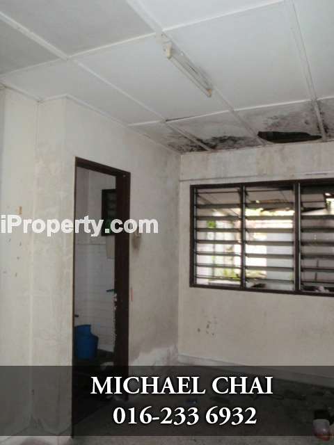 Room 4