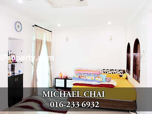 Room 4