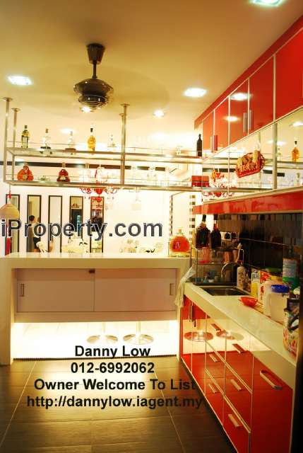 dry kitchen view 2