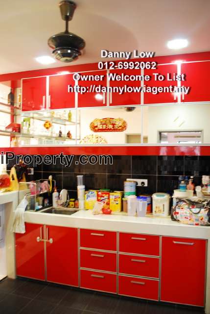 dry kitchen view 1