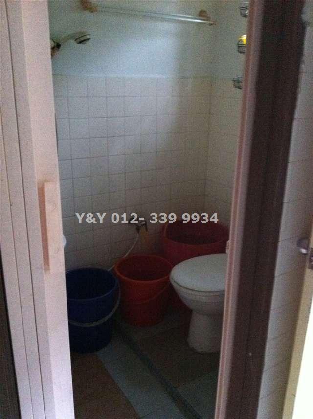 Bathroom 2