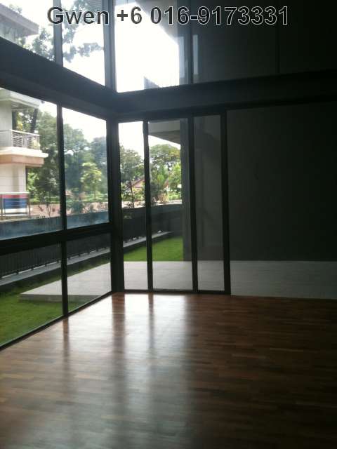 Livng Hall