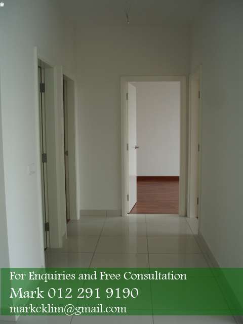 Walkway to Rooms