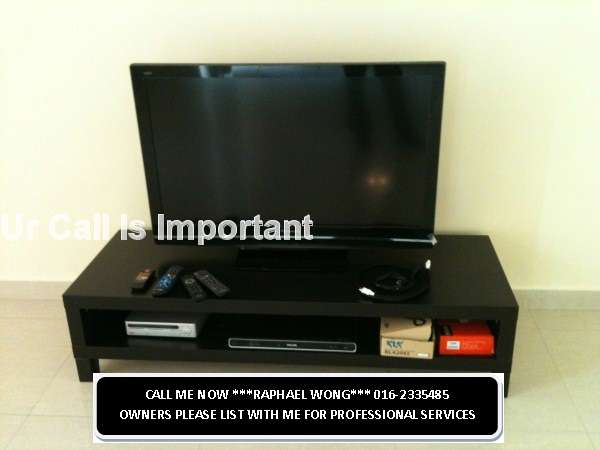 TV CONSOLE
