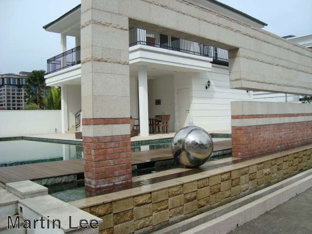 Common Pool and Barbecue Area