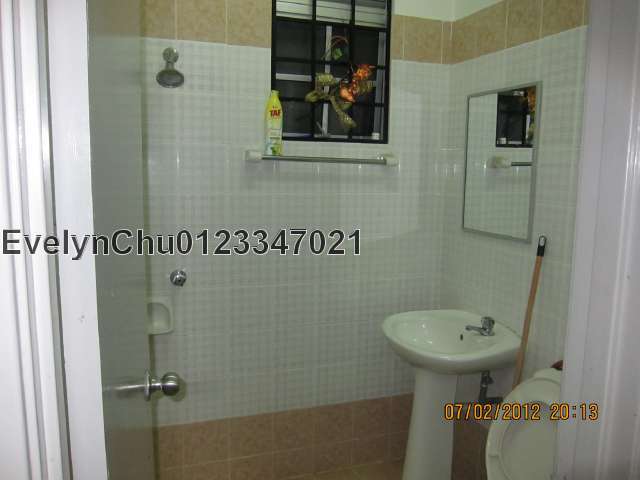 Washroom 1