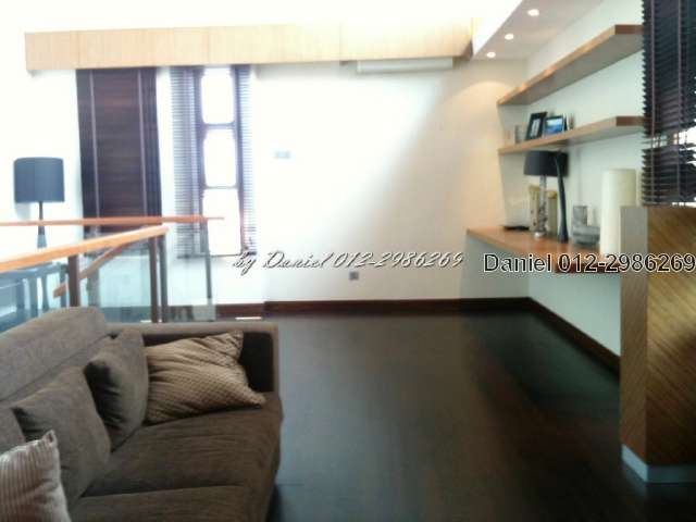 3rd floor library/study/faimly area