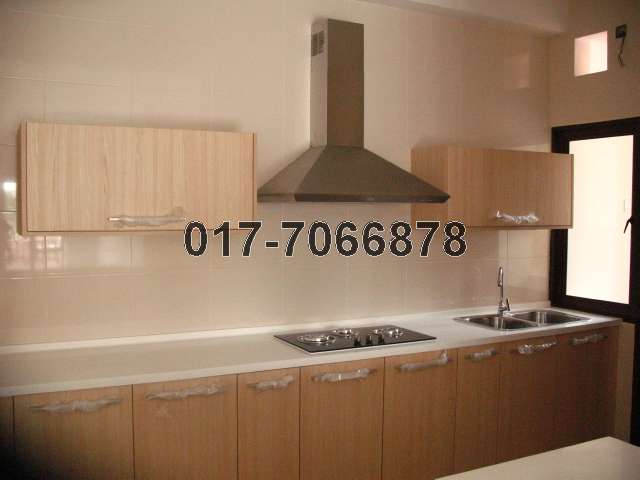 Kitchen cabinet c/w hood