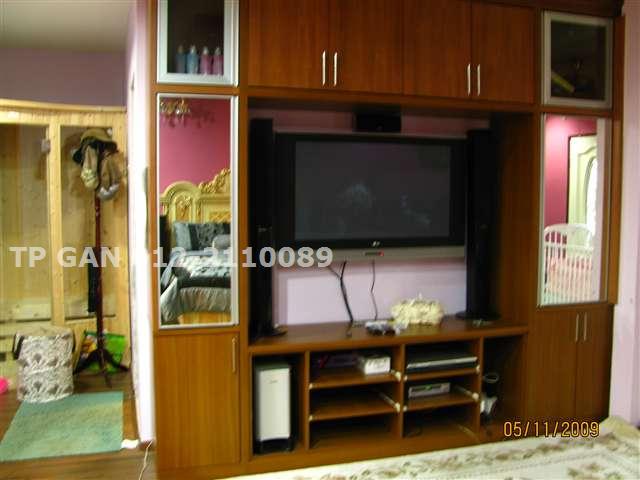 Built in Cabinet and Wardrobe