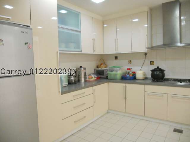 Dry Kitchen