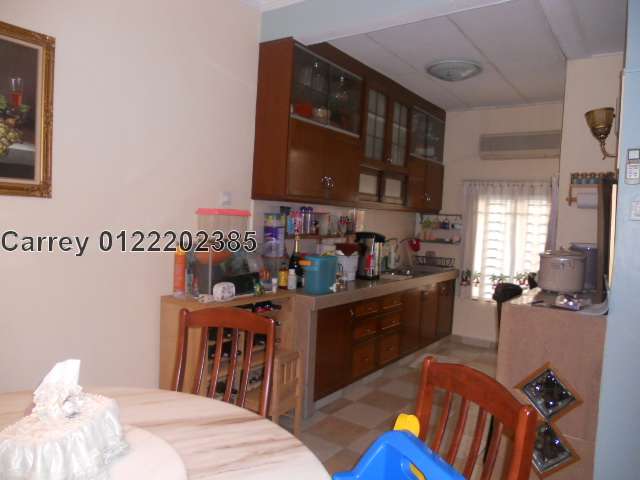 dry kitchen