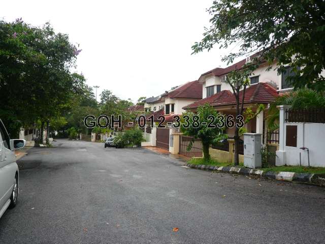 MAIN ROAD TO HOUSE