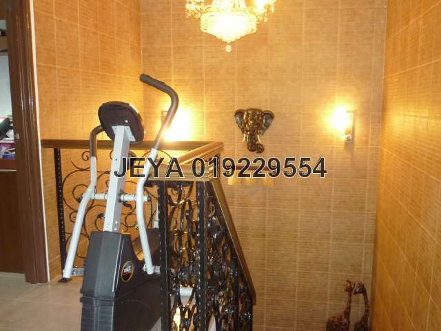 JEYA 0192295544
