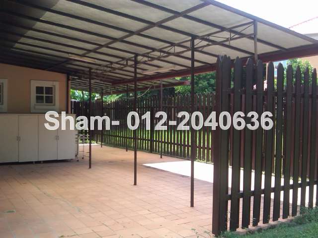 dry yard / wet kitchen