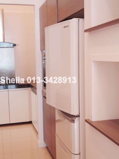 Dry Kitchen