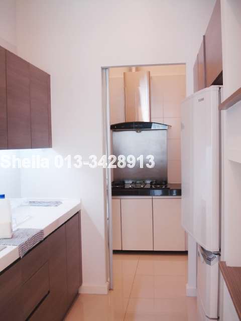 Dry /Wet Kitchen