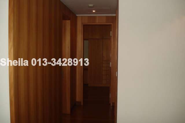 Hallway to Rooms