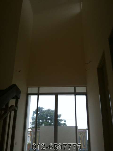 Family Hall with High Ceiling