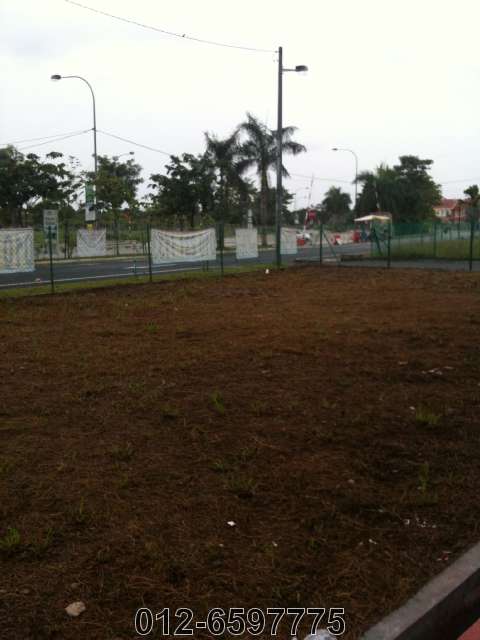 Extra Side Land 30ft