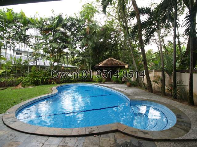 Pool site