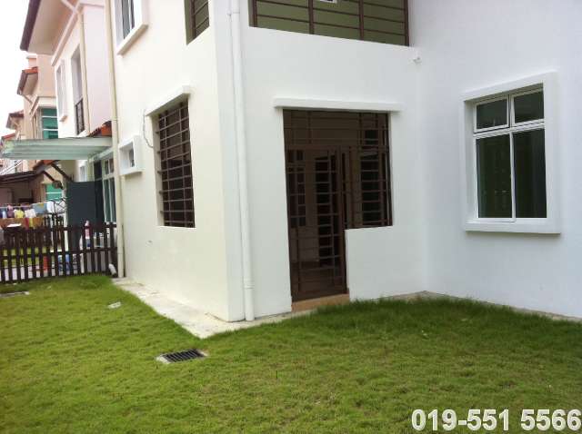 019-551 5566