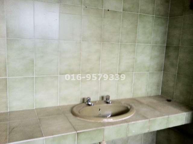 016-9579339