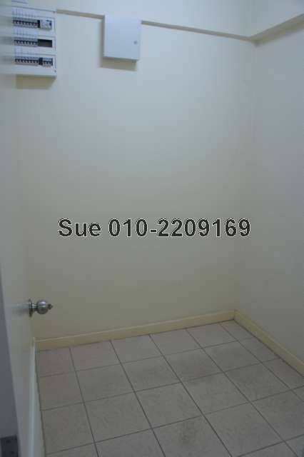Maid room