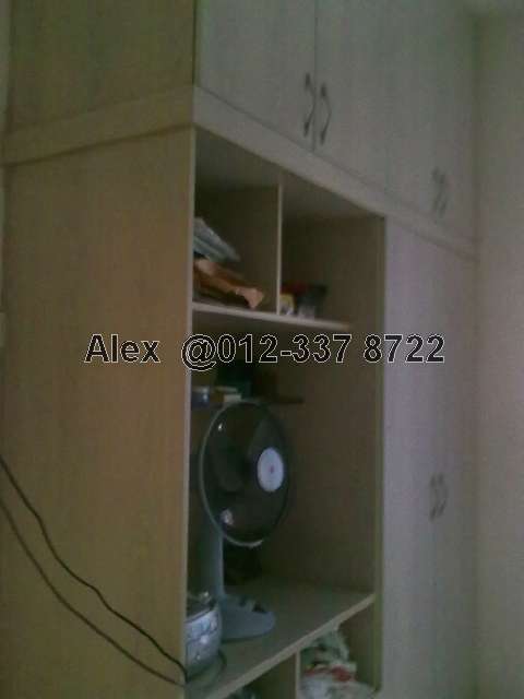 built in wardrobe2