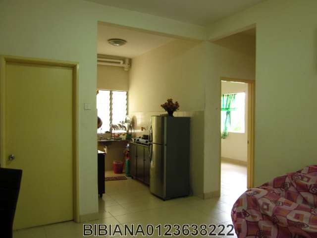 Dry Kitchen