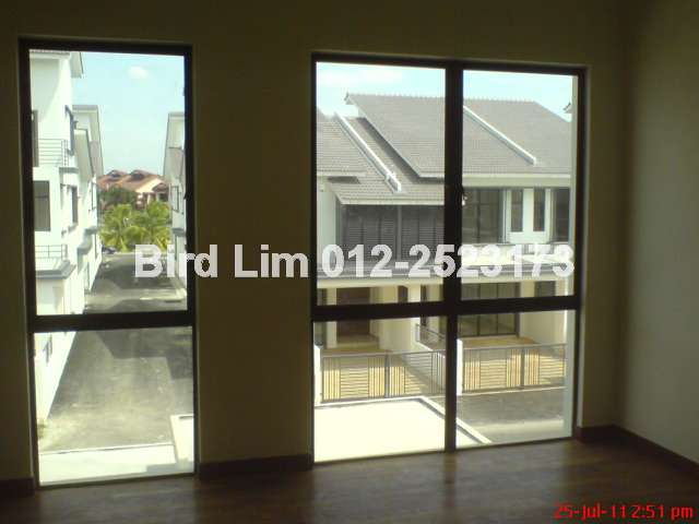 second floor master bedroom
