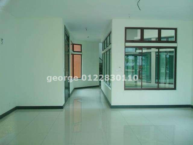 Living room foyer