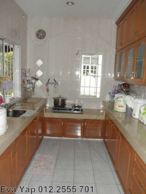 Dry Kitchen