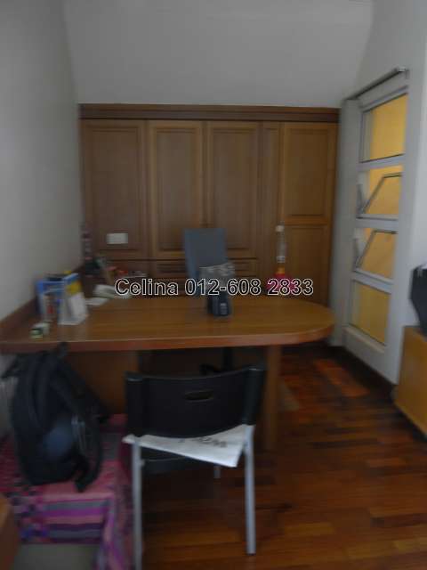 Study Area in the Master room.