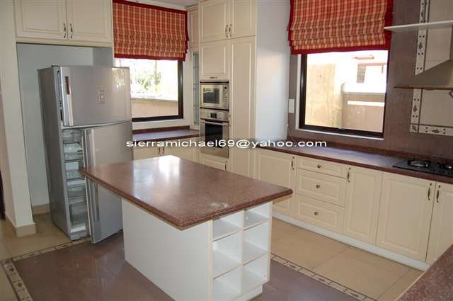 Dry Kitchen