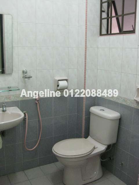 Guest bathroom