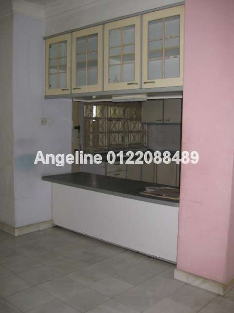 Kitchen bar counter