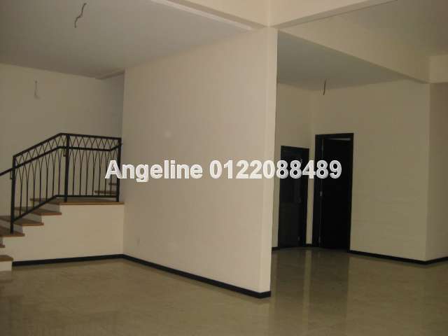 Living and dining hall